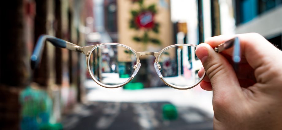 Soczewki okularowe – innowacyjne rozwiązania okulistyczne